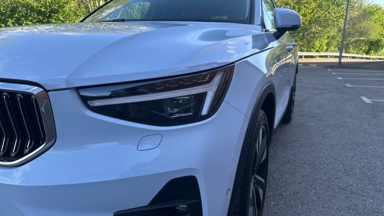 Volvo XC40 2.0 B4P Ultra Dark 5dr Auto Petrol Estate